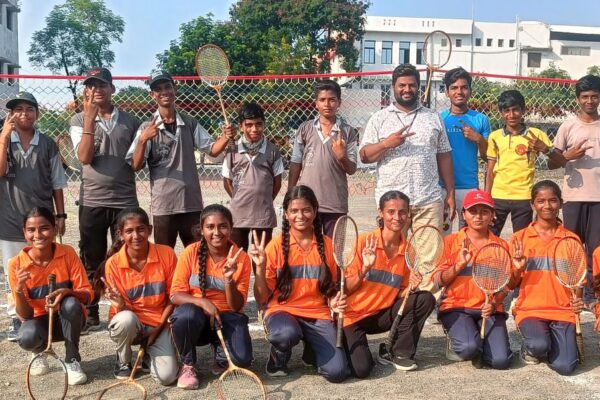 चांडक विद्यालयाला बॉल बॅडमिंटन स्पर्धेत दुहेरी यश