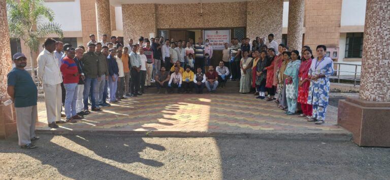 राष्ट्रीय विधी सेवा दिनानिमित्त मलकापूर येथे ‘स्वच्छता अभियाना’चा उपक्रम