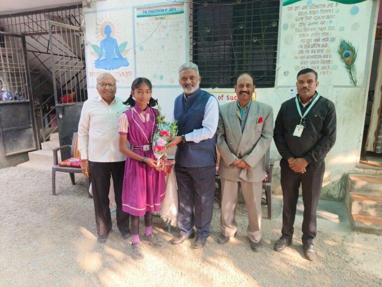 नूतन इंग्लिश स्कूलमध्ये संरक्षण क्षेत्रातील तज्ज्ञांचे प्रेरणादायी मार्गदर्शन