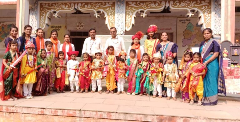 नूतन इंग्लिश स्कूलमध्ये शिवजयंती उत्साहात साजरी